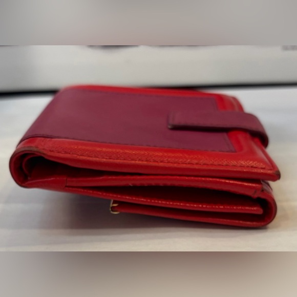 ❤️🩷SALVATORE FERRAGAMO
MEASUREMENTS IN PHOTOS 
FEEL FREE TO ASK QUESTIONS-EUC🩷❤️ - Picture 8 of 14